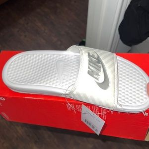 Size 8 Womens all White Nike Slides
